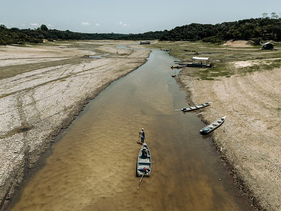 Amazonas-sequia Musuk Nolte: el fotógrafo que retrató el Amazonas convertido en desierto